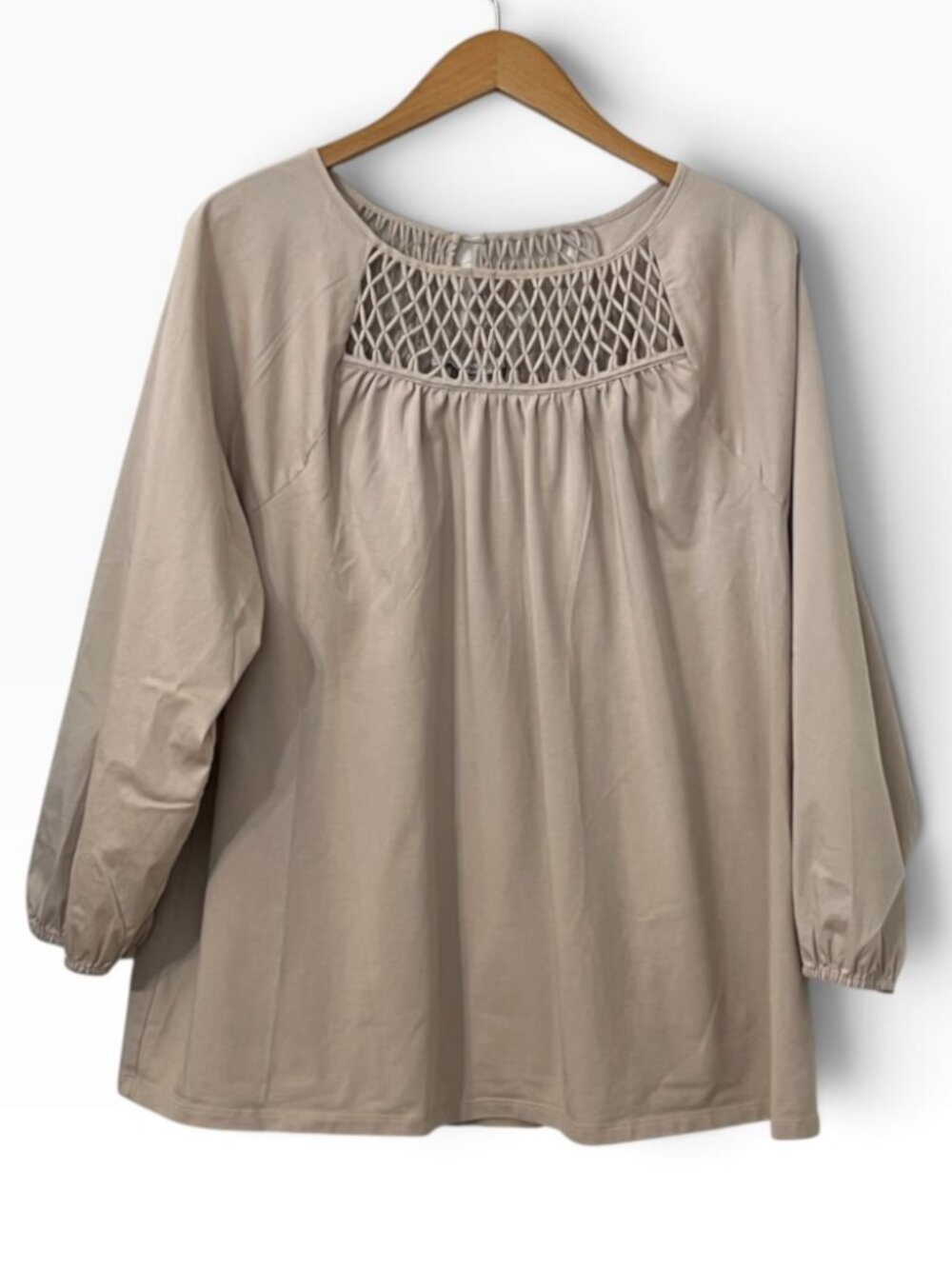 Chico's Beige Smocked Lattice Neck Long Sleeve Blouse Size 4/XXL Minimalist